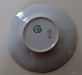 Prodám porcelánový zlacený servis - made in Czechoslovakia - 9