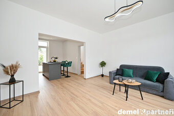 PRODEJ DOMU 4+KK VELKOMEZIŘÍČSKÁ - TŘEBÍČ - 9