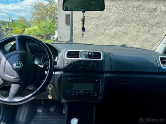 Škoda Fabia 1.4 63 kW ELEGANCE,Benzín+LPG,tažné,garážované - 9