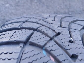 Prodám sadu orig ALU kol Škoda 205/60R16 zimní - 9