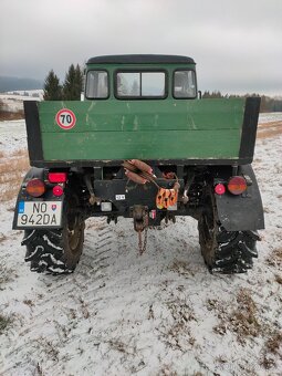 Unimog 406 - 9
