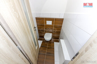 Pronájem bytu 1+kk, 53 m², Kutná Hora, Jungmannovo náměstí - 9
