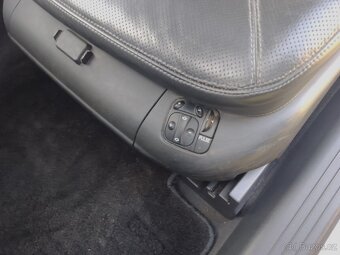Mercedes Benz CL 600 - 9