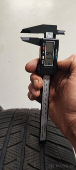 245/45/18 Barum Polaris 5, 6.6mm-6.1mm, DOT 4119 - 9
