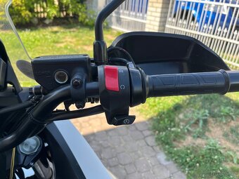 Honda NC750X - 9
