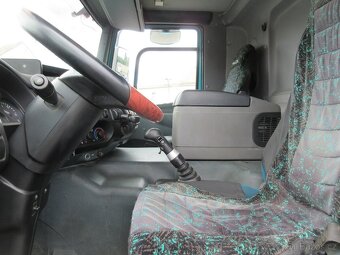 DAF CF 85.480, 8x4, manuál, retardér - 9