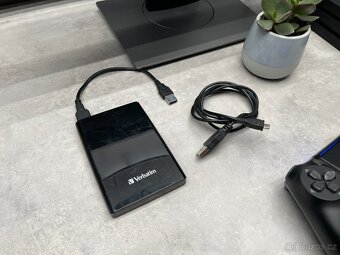 PS4 Pro v krásném stavu 1TB+1TB a hry (PlayStation 4) - 9