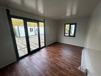 Obytný kontejner o rozměru 3x6m s francouz. dveřmi - 9