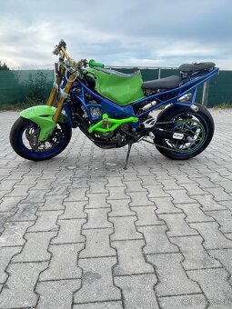 Honda CBR 600 F sport STUNT - 9