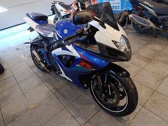 Suzuki GSX-R K7 CR doklady - 9