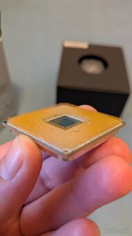 AMD Ryzen 5 3600 - 9