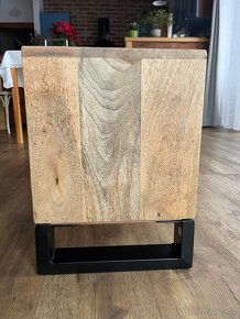 Designový TV stolek z mangového dřeva - 9