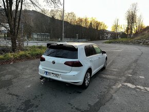 VW Golf 7 mk7 1,2 TSi 77kw Nová STK - 9