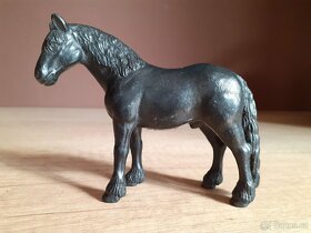 SCHLEICH Koně SBĚRATELSKÉ FIGURKY 13 - 9