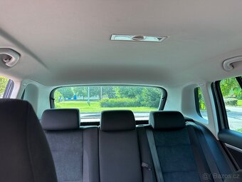 Volkswagen Tiguan - 9