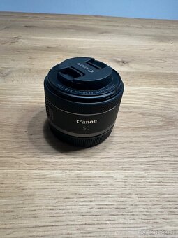 Canon EOS R50 + 2 objektivy (18–45mm IS STM + 50mm f/1.8 STM - 9