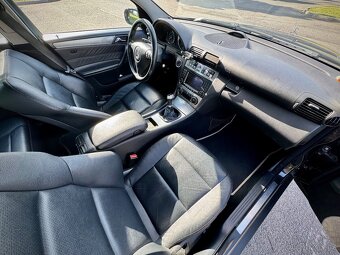 Mercedes Benz W203 C 270 cdi T Avantgarde - 9