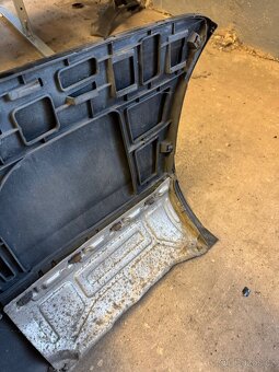 VW Golf 6 combi, zadní nárazník - 9