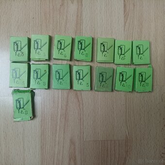 Školní potřeby - 9