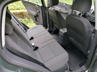 Golf plus 1,6. 75kw,benzín. - 9