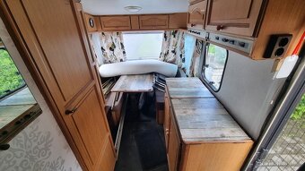 ADRIA 4053 TE-STAN-729 kg - 9