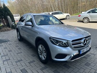 Mercedes-Benz GLC 220 D 4MATIC - 9