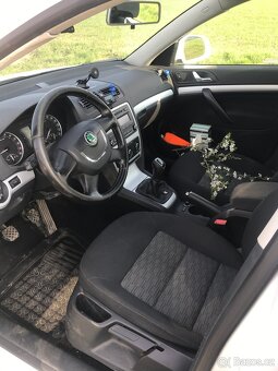 Škoda Octavia II Combi 1.6 TDI, 2011, Facelift - 9