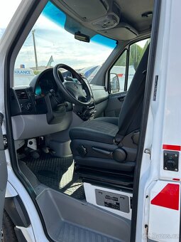 Mercedes-Benz Sprinter 2.2 CDI Sanitní vůz - Manuál - 9