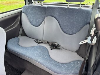 Nissan micra 1.0 2002 - 9