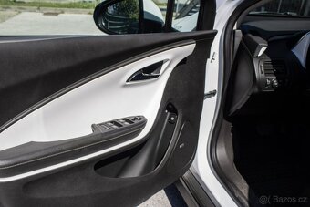 Chevrolet VOLT Plug-in hybrid 111 kW - 9