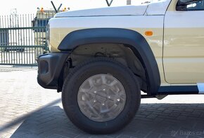 Suzuki Jimny 4x4 LONG 1,5 GLX Automat SKLADEM 5-Místné - 9