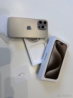 iPhone 15 Pro MAX 256 GB přírodní titan - 9