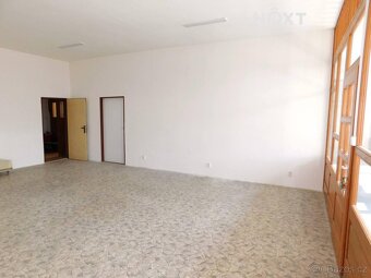 Pronájem komerční Obchodní prostory, 44㎡ - 9