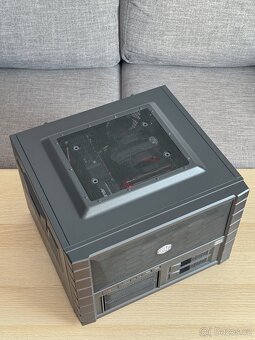 HERNÍ PC - i7-3770K / 16GB / 250GB SSD / HD7970 3GB / WIFI - 9