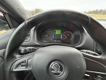 Prodám Škoda Fabia II 1,2 monte carlo - 9
