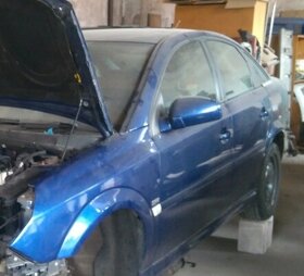 Dveře na Opel Vectra C GTS stříbrné - 9