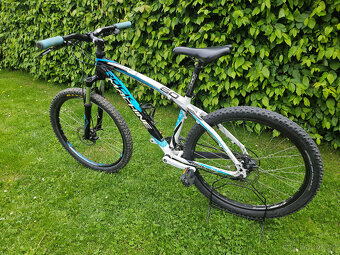 26" horské hliníkové kolo ROCK MACHINE, rám 16,5", kotouče - 9