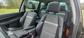 Peugeot 3O7 sw 16 HDI 80KW / 11O PS - 9