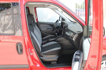 Fiat Dobló 1.6JTDm Lounge + 6/2017 + 136000km + Pr. servis - 9