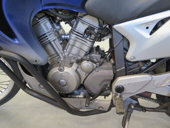 Honda XL 650V TRANSALP, kufry, výhřev rukojetí - 9