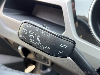 VW Touran 1.6 TDi Navigace, P+Z Senzory - 9