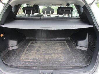 Hyundai ix35 2,0 CRDi 100kw- 4x4 - 9