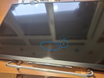 Sony Bravia KDL32W705B - 9