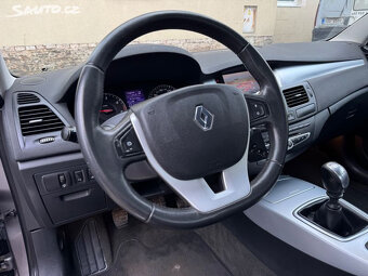 Renault Laguna, 2.0dci,2.MAJ,BIXENONY,KŮŽE - 9