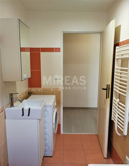 Milovice, pronájem bytu 2+1, 42 m2, OV. - 9