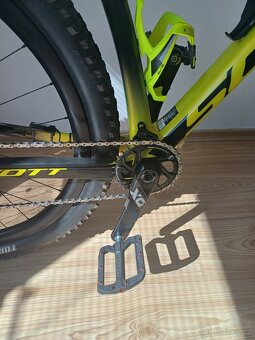 Carbon 29 - 9