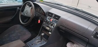 Mercedes-Benz Třídy C C 240T - 9