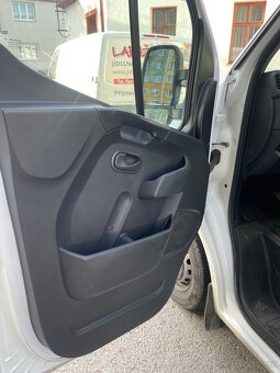 Renault Master - 9