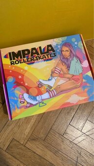 Roller skates - 9
