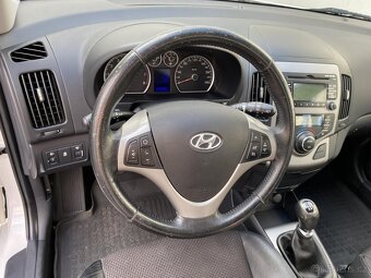 Hyundai I30 1.4CVVT , 80 kW benzín, 2012 - 9